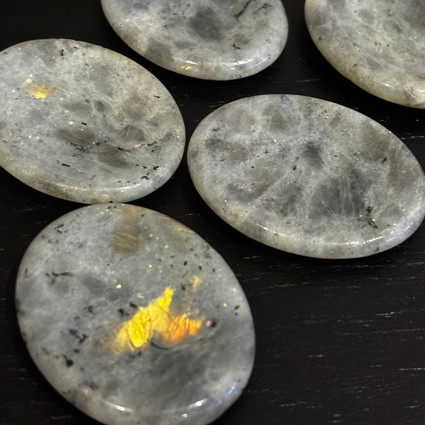 Labradoriet duimsteen