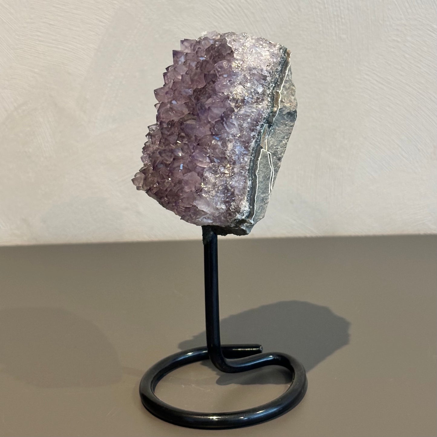 Amethist op standaard 88